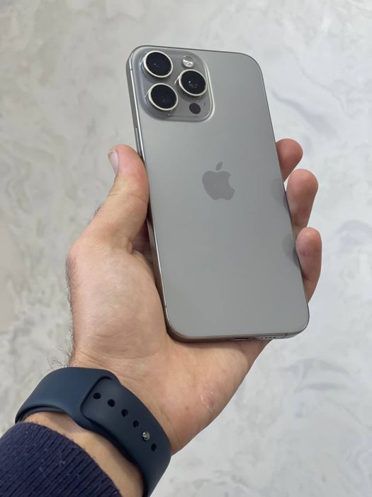 iPhone 15 Pro Max (титан), идеал, 256 GB