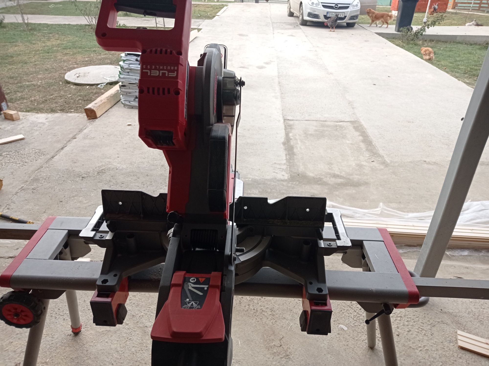 Vând sau schimb milwaukee m18 fms254