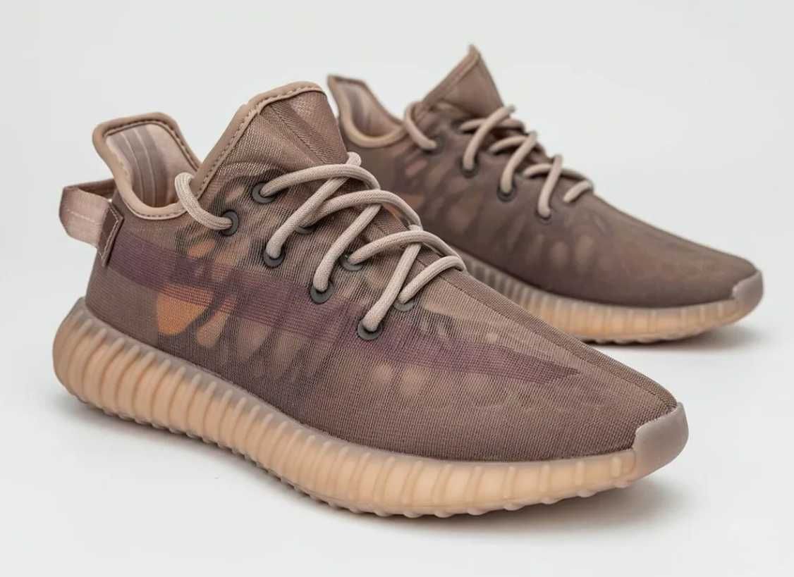 Оригинални маратонки *ADIDAS YEEZY BOOST 350V2 *EU42 2/3,43 1/3,44 2/3