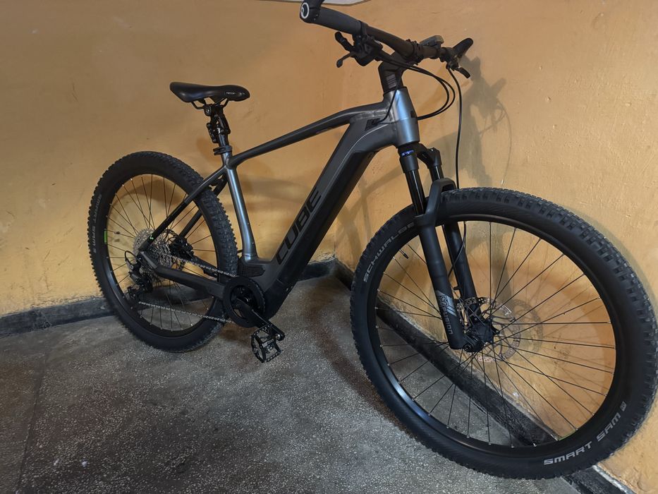 Bicicleta electrica Cube Reaction Pro 29r