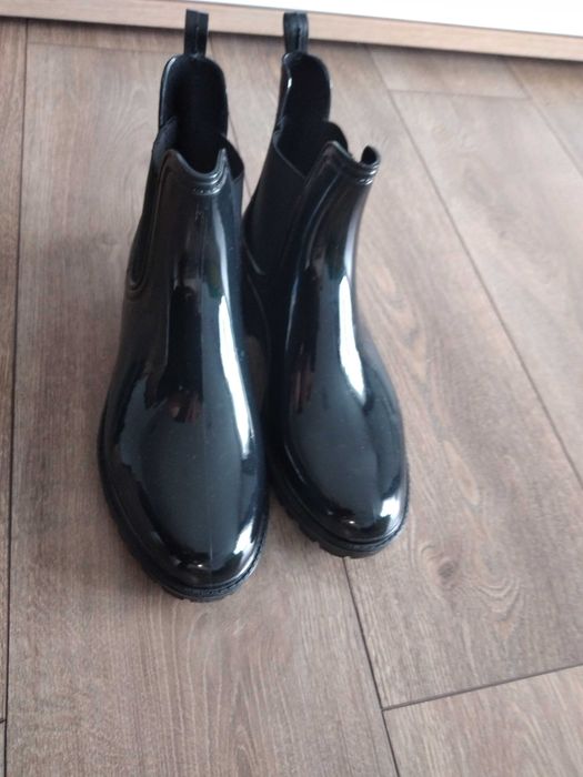 Гумени и кожени боти номер 39 и 40