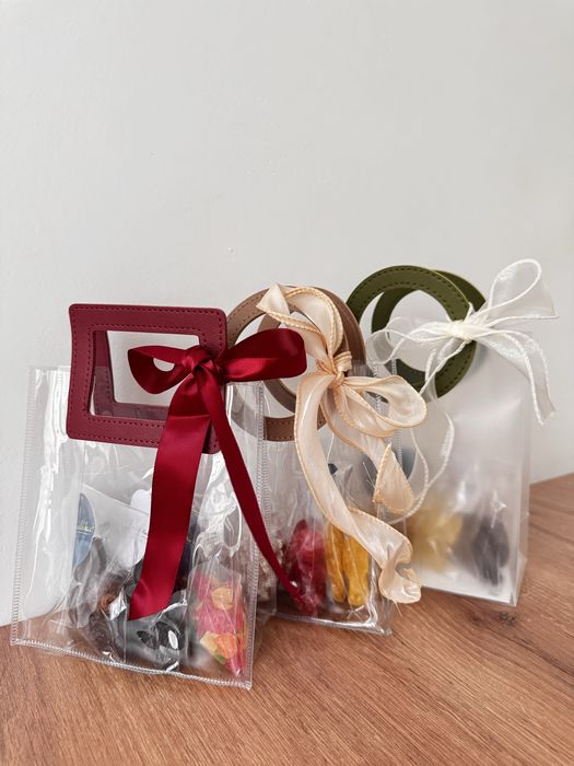 Пакет подарочный с кожаной ручкой прозрачный