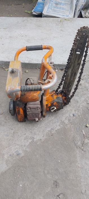 Бензопила   Урал