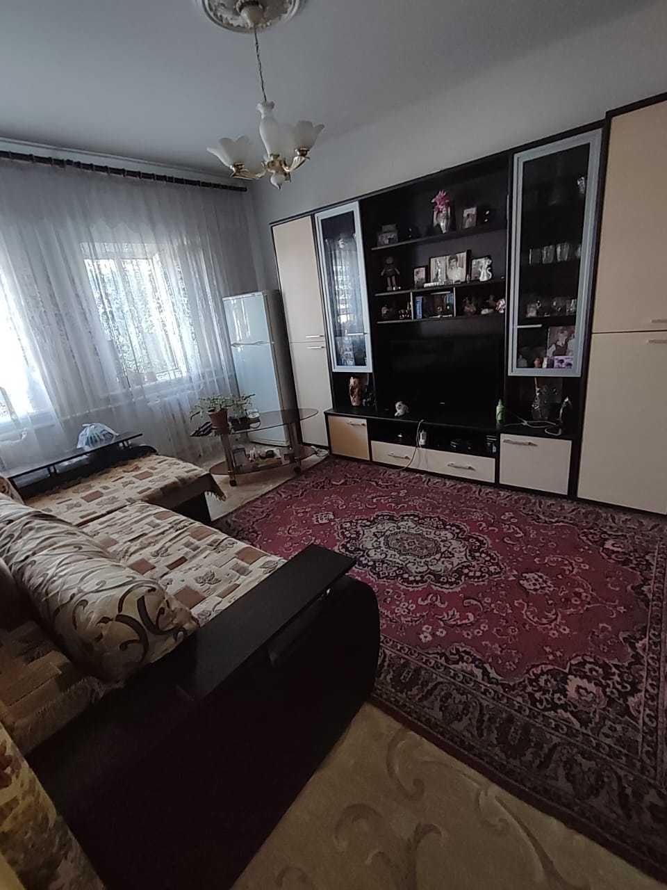 Ухоженный дом с участком 6 сот.  Соцгород.  Все рядом. Торг.
