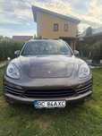 Porsche cayenne 2012/motor 3.0 diesel/240.000km