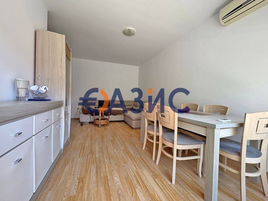 Продава се Тристаен апартамент в к.к. Слънчев бряг - 77 кв.м за 819 €/кв.м - Снимка #3
