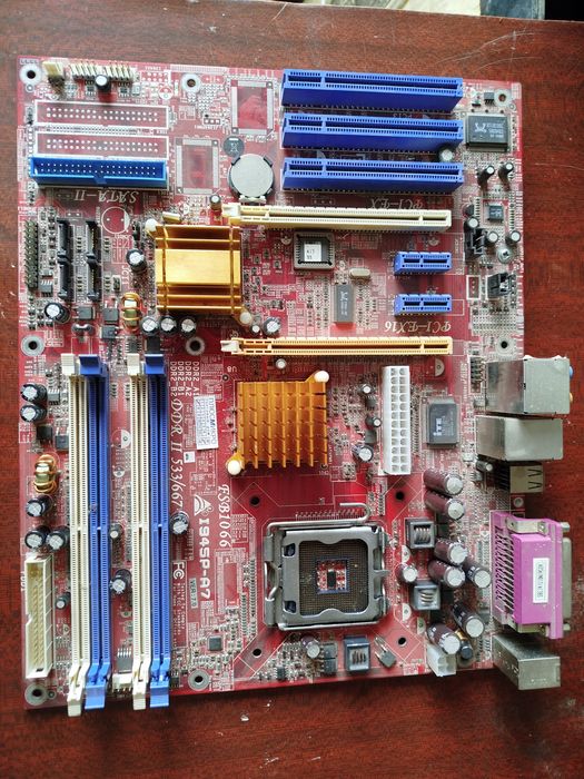 ASRock 945P-A7 (Socket 775, DDR2, FSB1066)