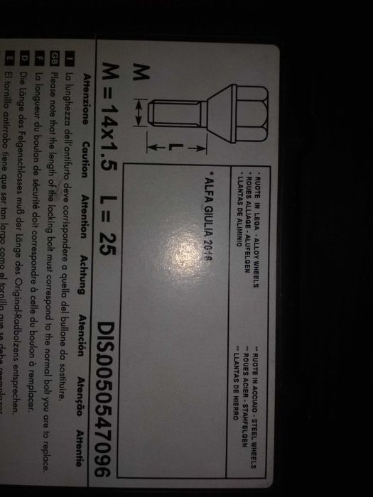 ОРИГИНАЛНИ! Секретни болтове за Алфа Ромео Стелвио Джулия