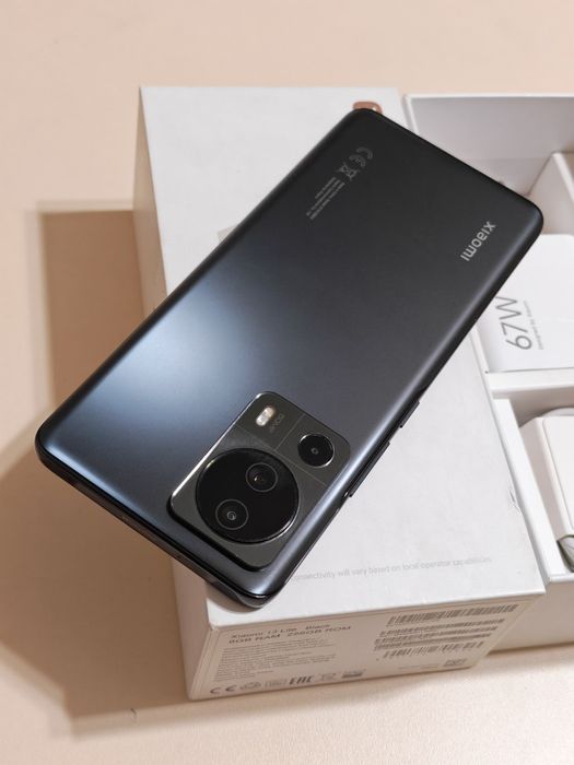 Xiaomi 13 Lite 256 gb Ram 8 5G Польный комплект