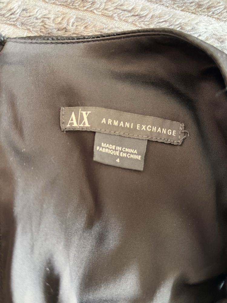 Рокля Armani Exchange 38