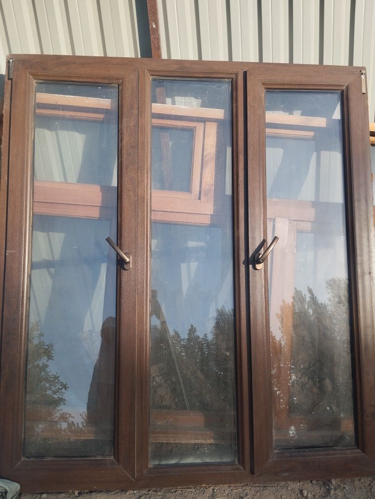 Продаются пластиковые рамы с москитными сетками