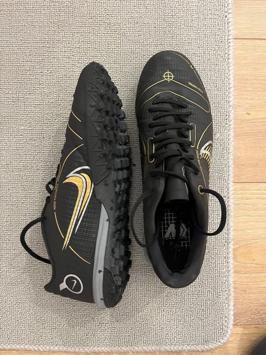 Pantofi de fotbal Nike Mercurial Vapor 14