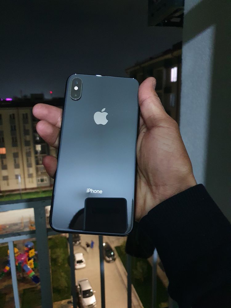 Iphone XS Max sotiladi 64 gb