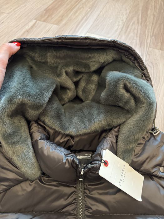 Geaca Ted Baker NOUA cu eticheta marimea 2