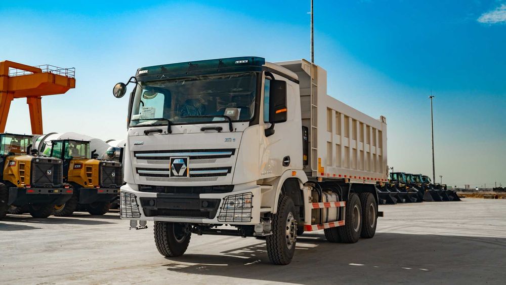 XCMG Hanvan XG1 EURO V — карьерный самосвал грузоподъёмностью 25 тонн.