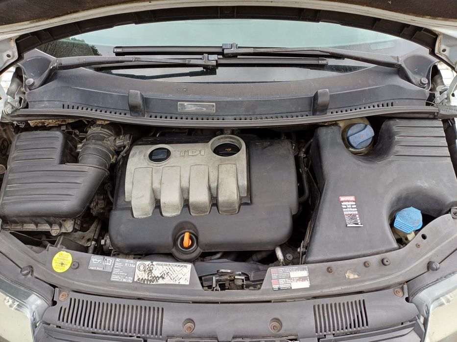 Seat Alhambra 2.0 tdi 140 cp