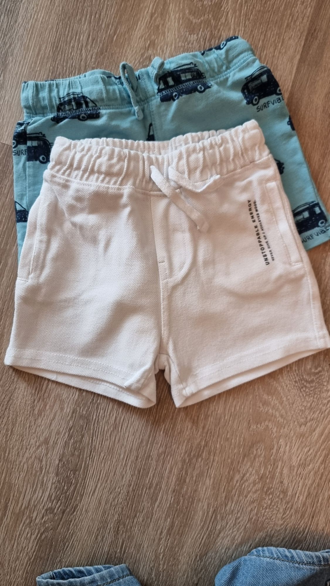 Lot pantaloni scurti Zara baieti marimea 92