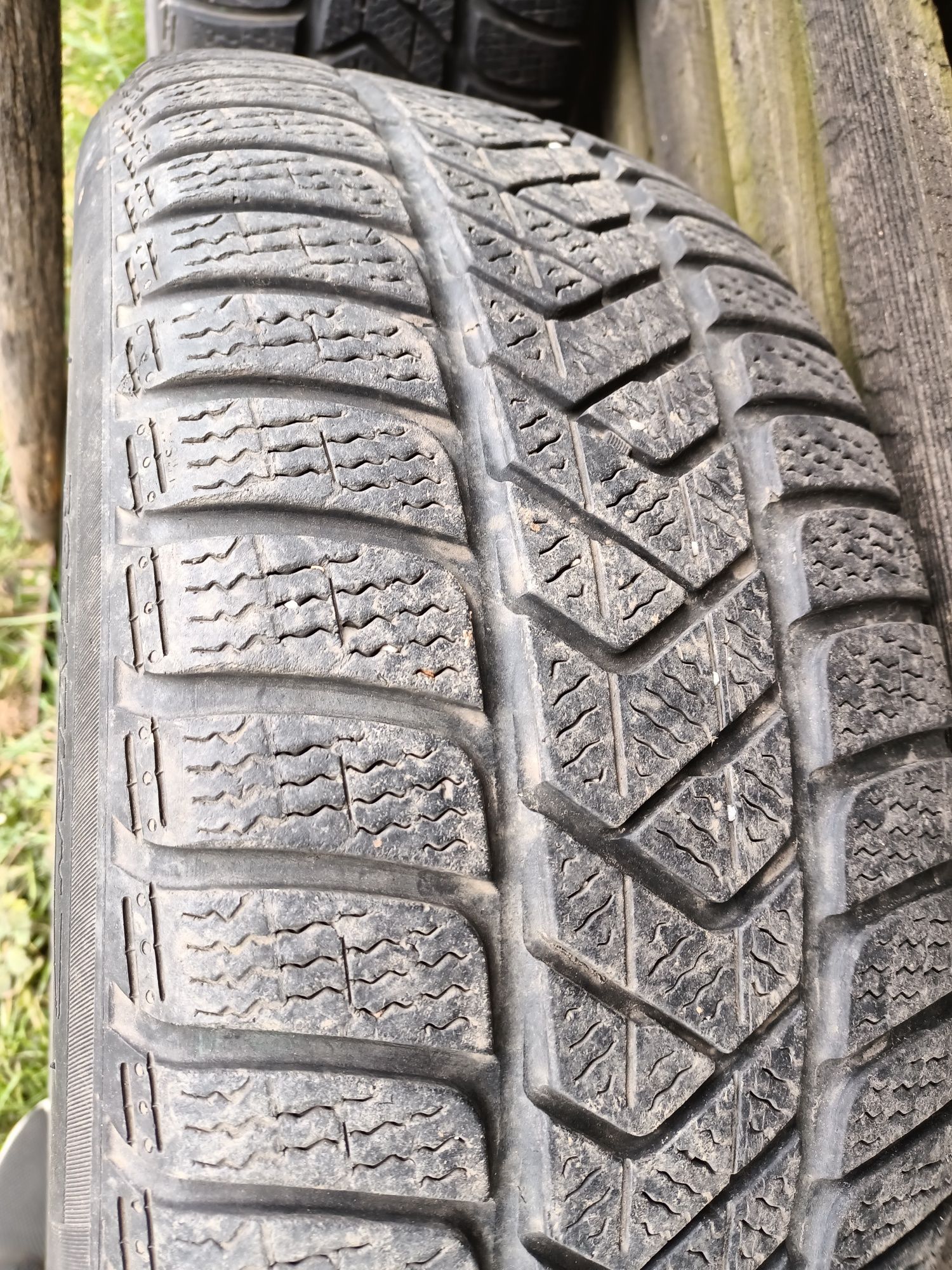 Anvelope 225 /55 R 16 , Pirelli M+S