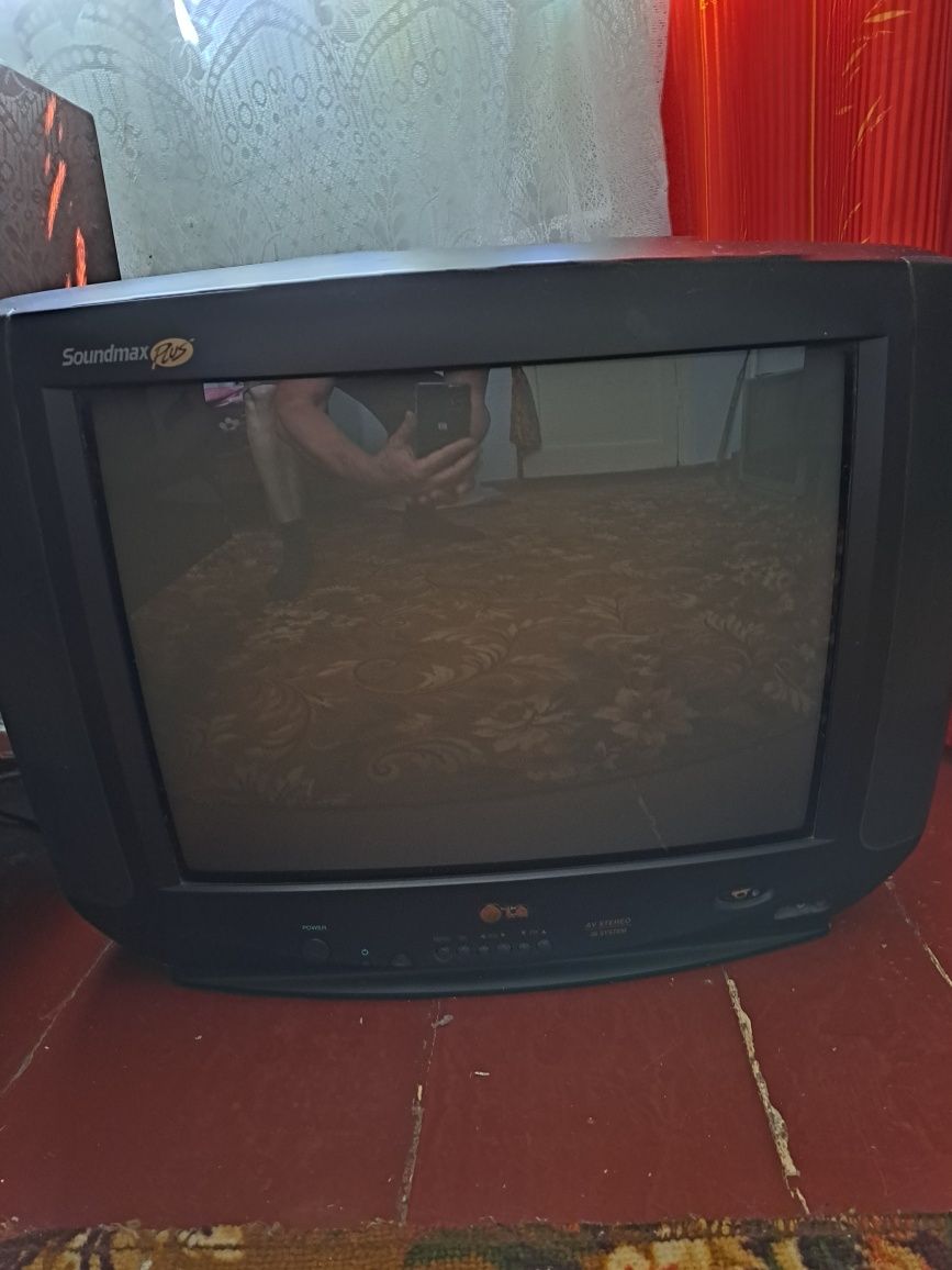 Продам телевизоры LG в хорошем состоянии