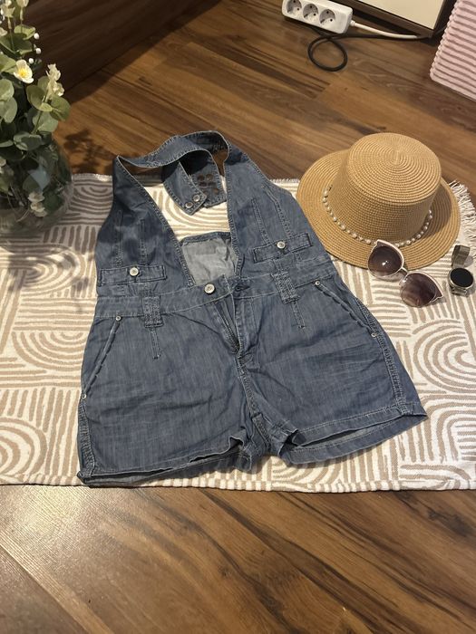 Къси панталони и поли 34-36 BERSHKA, ZARA