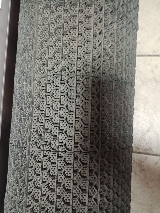 Продам резиновый коврик