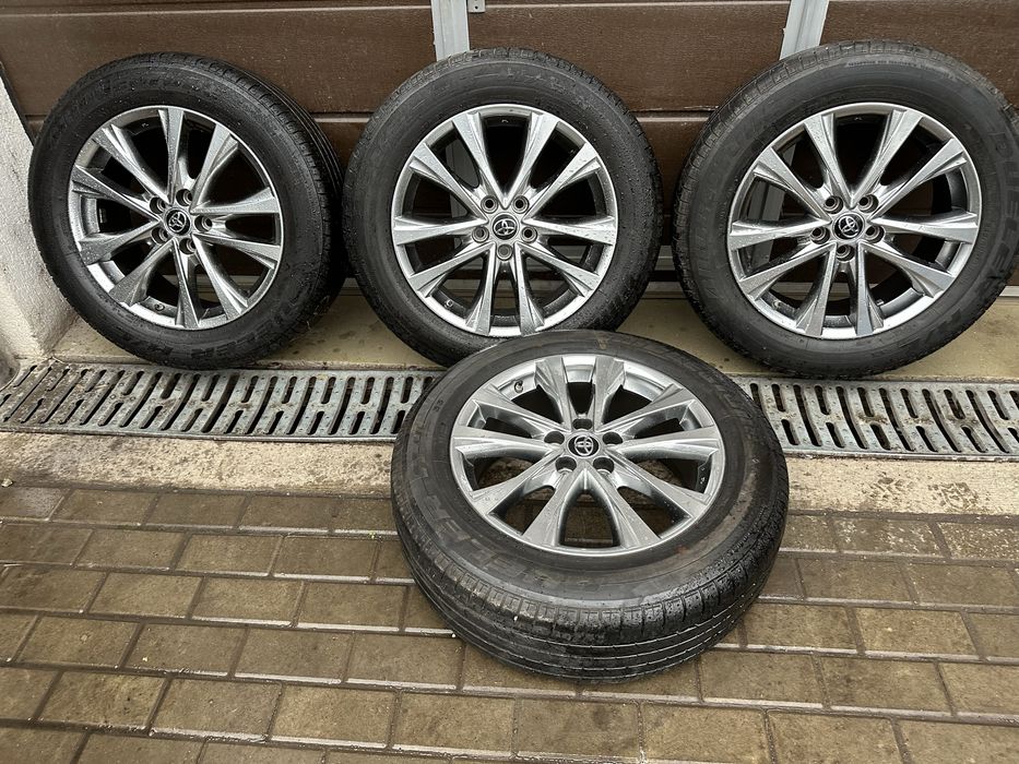Set jante aliaj pe 18 originale Toyota Rav 4