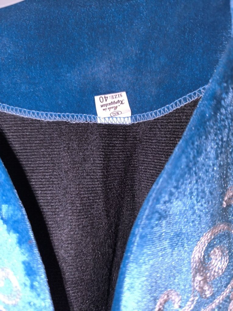 Продам детскую жилетку