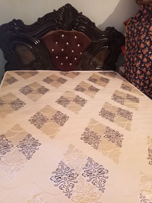 Stenka spalni teremo shkafchalari bilan kamplek sotiladi