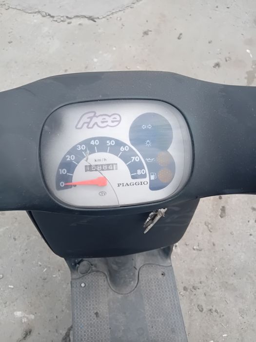 Vand scuter piaggio Free sport