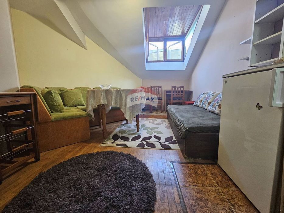 Дава се под наем Ателие в Варна, Левски - 20 кв.м за 178.5 € - Снимка #9