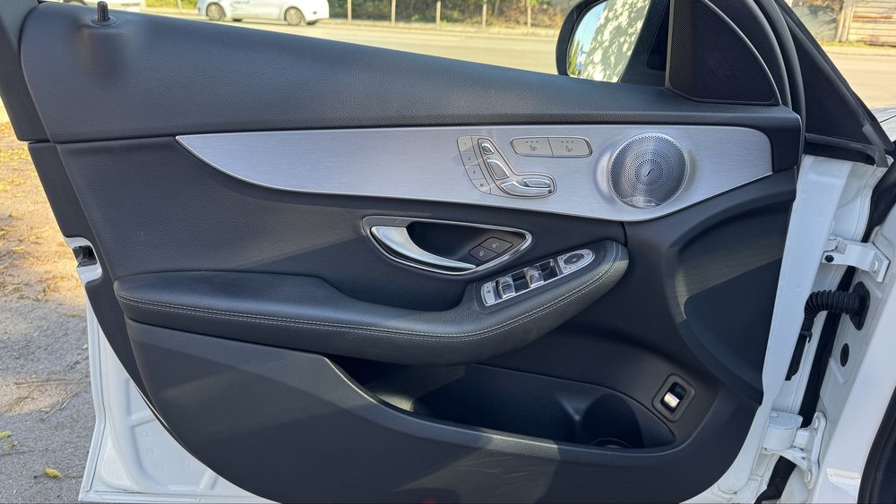 Mercedes-Benz C220d W205