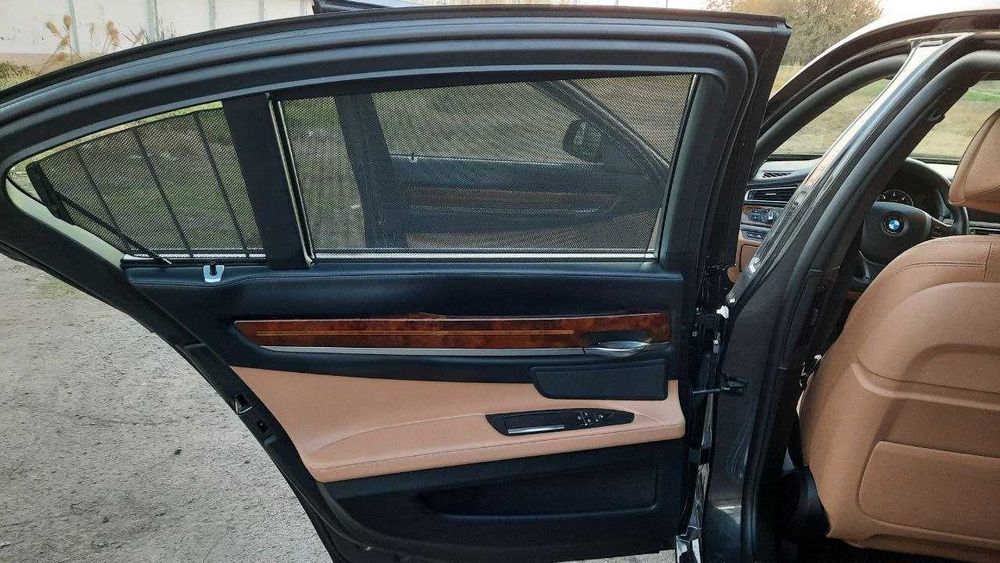 BMW 740d Comfort краска тоза, 2013 йил  76 000 км юрган