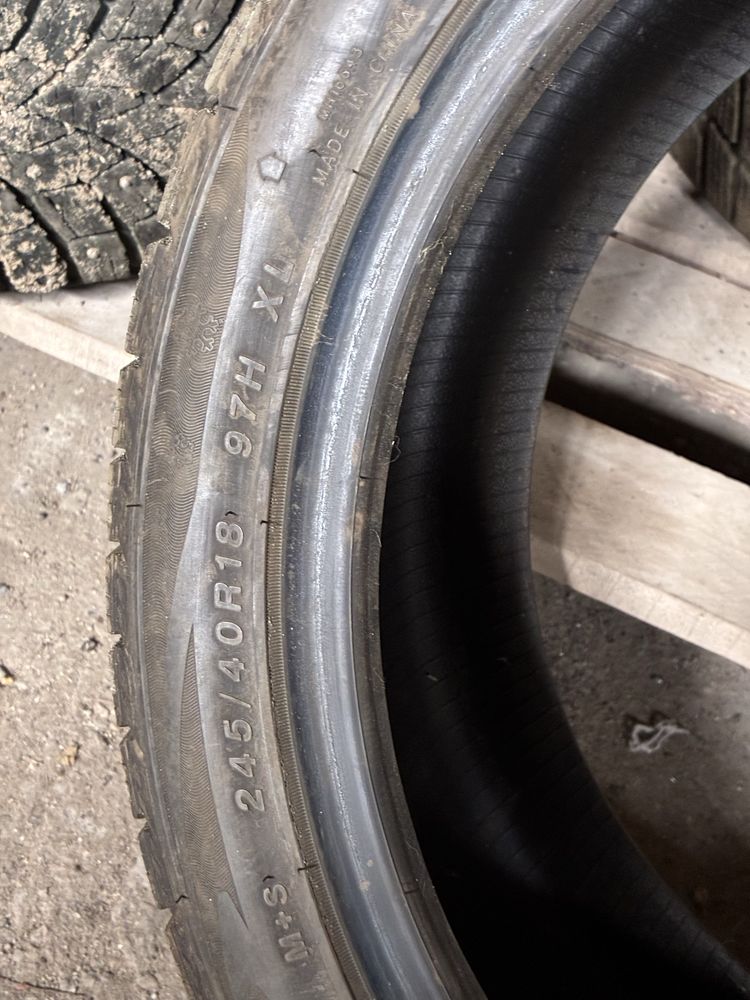 Продаетс зимние шины R18