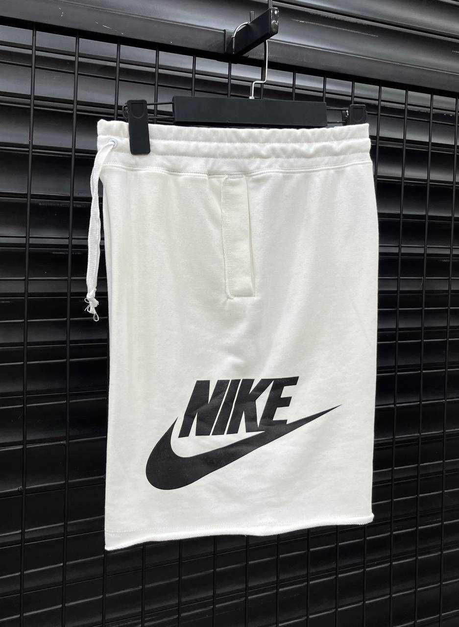 Къси Панталони Nike