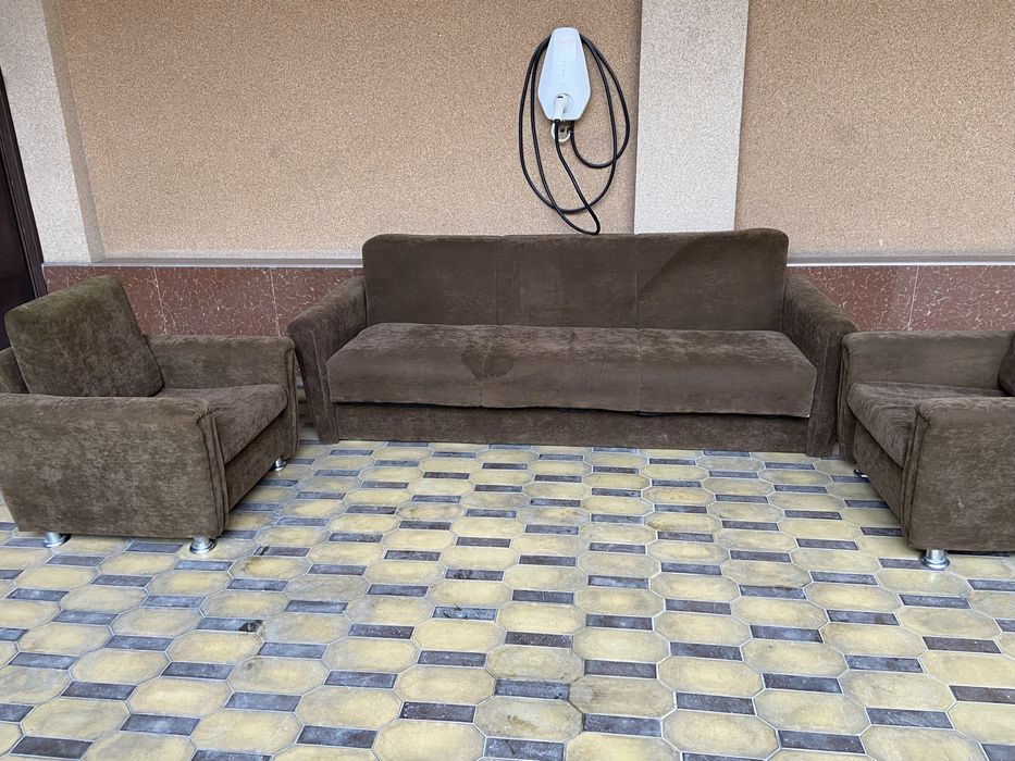 Диван + 2 кресла б/у