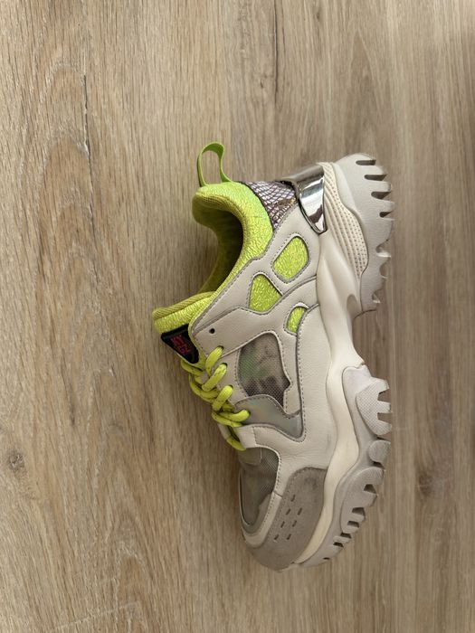 Ежедневни маратонки