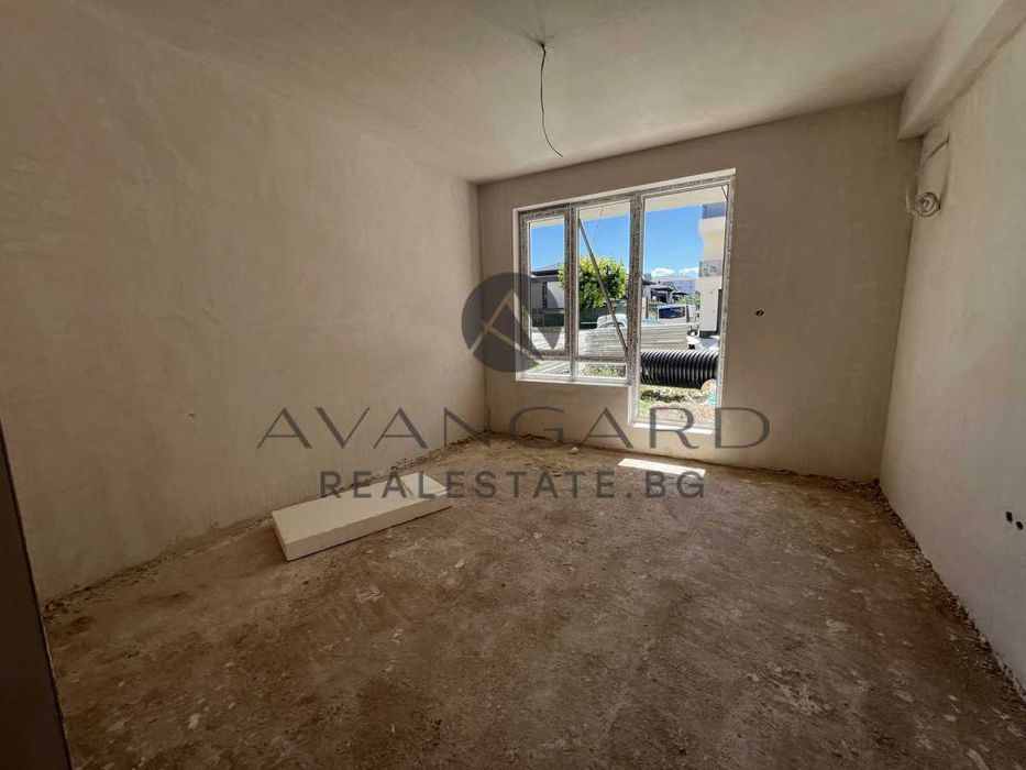 Продава се Тристаен апартамент в Пловдив, Кючук Париж - 152 кв.м за 758 €/кв.м - Снимка #3