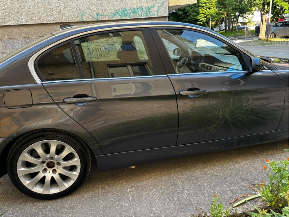 Продавам BMW 330 XD