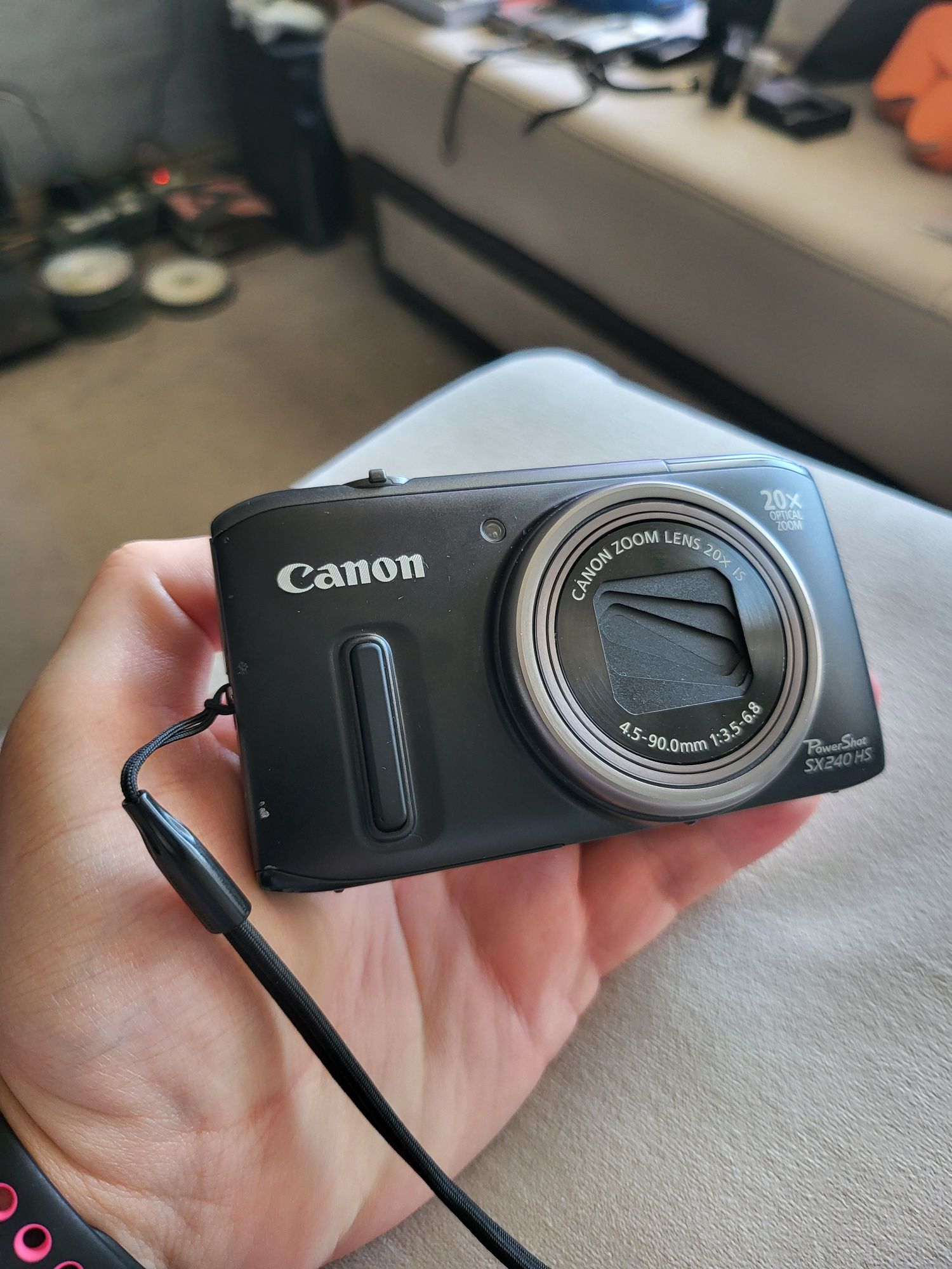 Canon PowerShot SX240 HS
