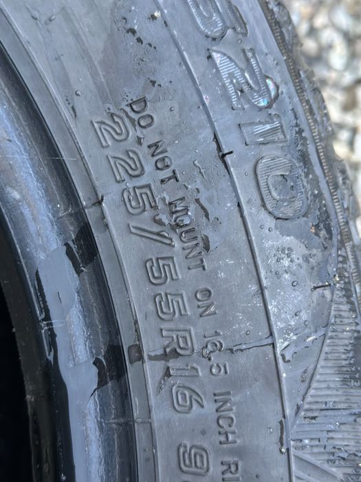 Cauciucuri Iarna 225 55 R16