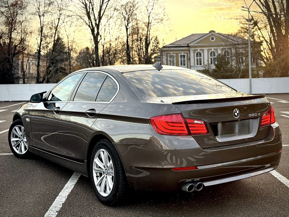 BMW F10 2011 / 520d 184 Cp / Automat / ///M / Inmatriculat Ro /