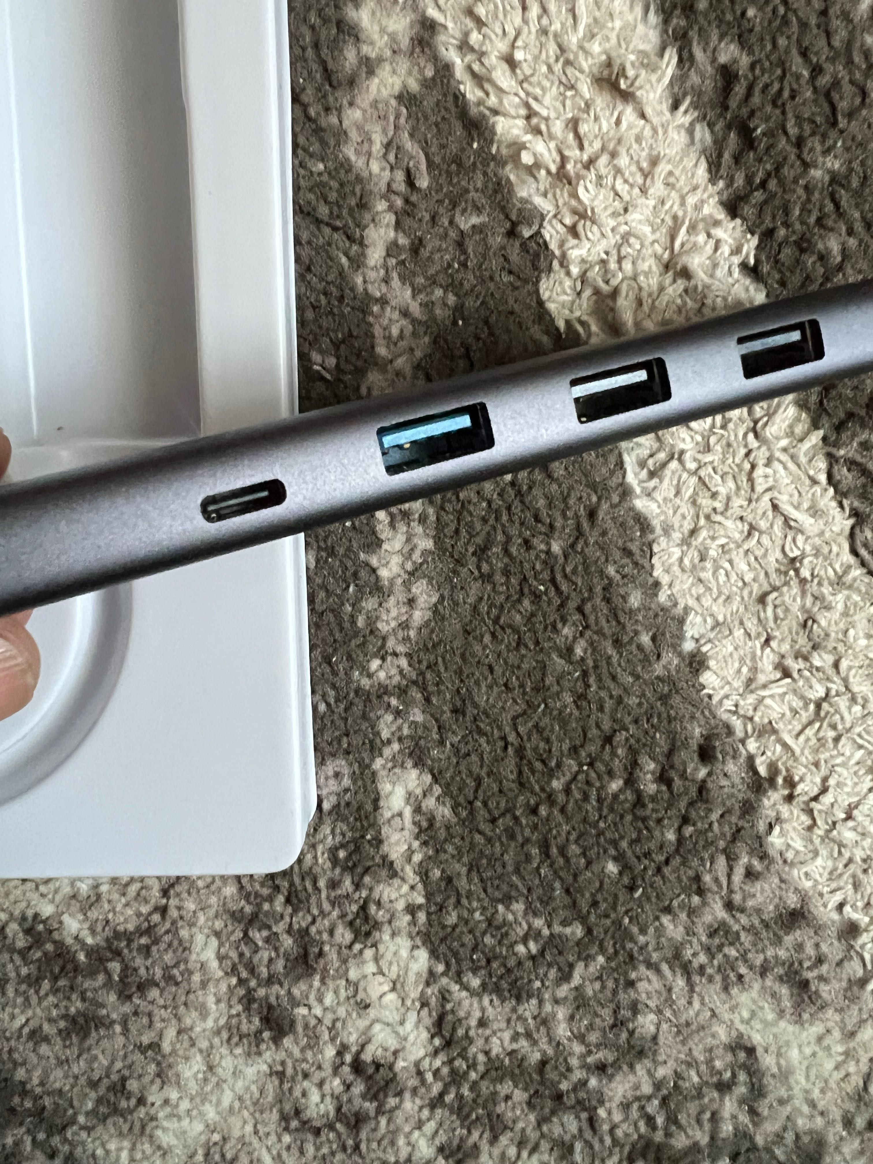 Hub хъб UGREEN Зa Mac и Windows. Нов!