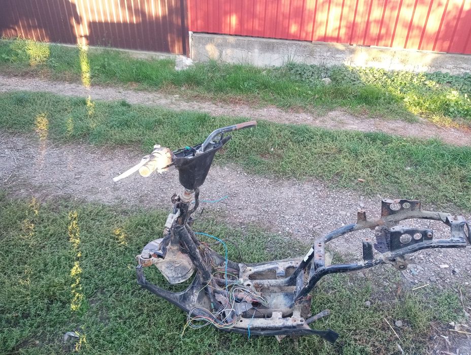 Cadru scuter mbk