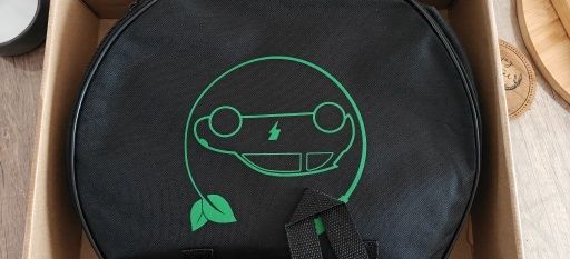 Statie cu WiFi - încărcare mașini electrice, 3.8 Kw, 5m, geantă trsnsp