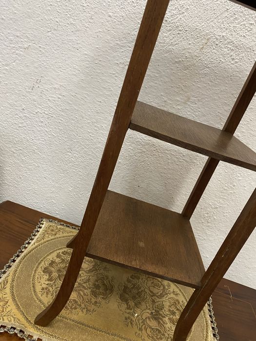 Френска поставка от дъб помощна маса