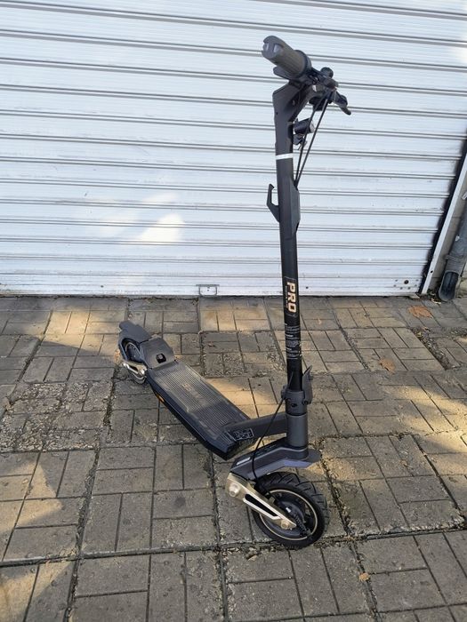 2г Гаранция! Електрическа Тротинетка Navee ST3 PRO