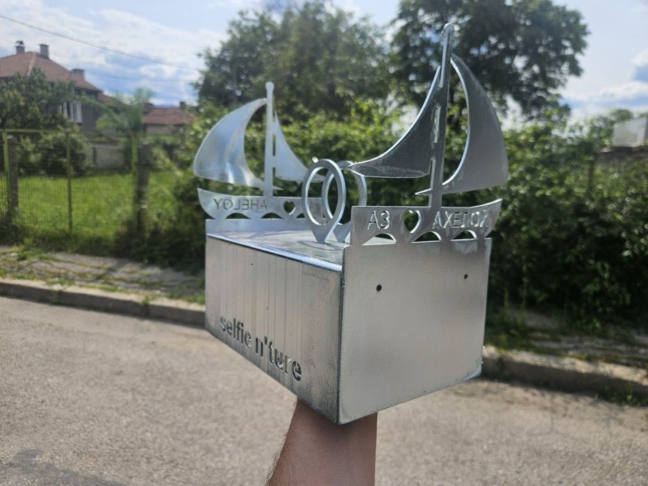 Декоративни изделия за градска среда от лазерно изрязана ламарина