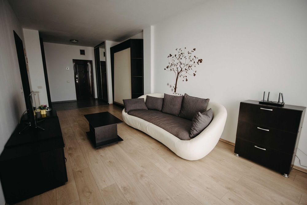 Apartament 1 camera bloc nou Via Romana  zona Boul Rosu