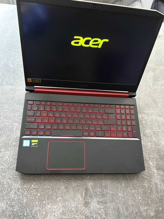 Acer Nitro 5 (AN515-54-54WF)