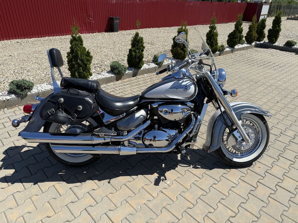 SUZUKI VL800 INTRUDER VOLUSIA extra crom impecabil model unicat revizi